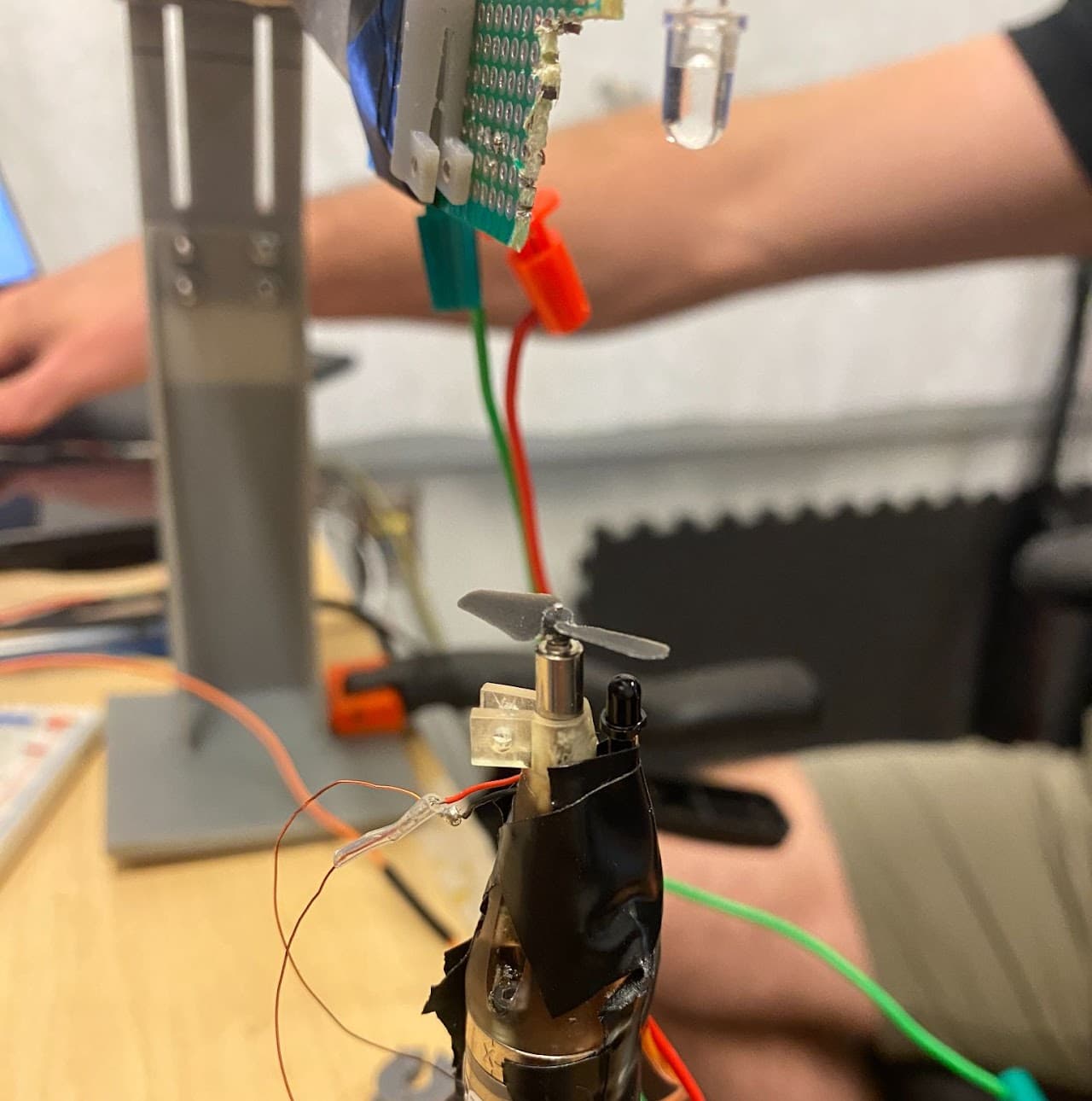 MiniP is a micro-aerial platform developed at ModLab that holds a Guinness World Record as the world’s smallest self-pow