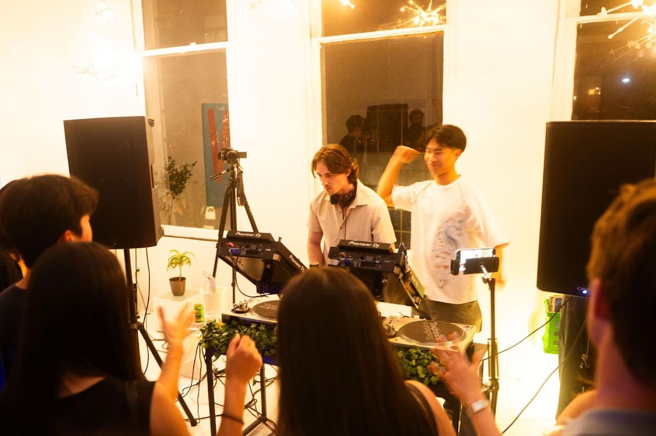 I have also DJed other events for up to 1000 people here at Penn, noticeably Senior Send Off Events.